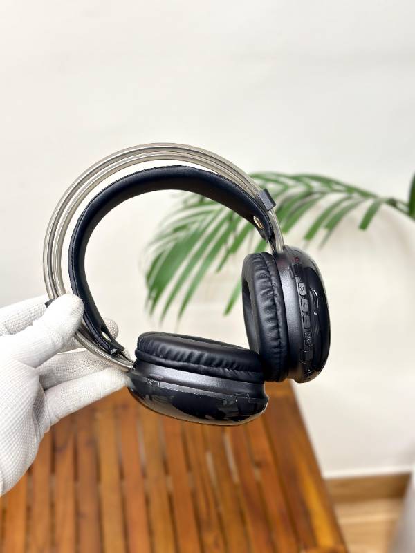 Jbl B30 Headphone | Headset For Gaming | Best Quality Headset With Rgb Light | Rechargeable | Random Color